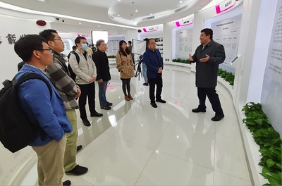 滬深聯動 上海工程技術大學參訪深圳清華大學研究院下一代互聯網研發中心，共探網絡技術新未來